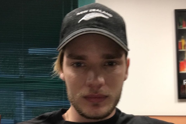 Dominic_Sherwood_Instagram_600_by_400