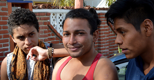 LGBTI_migrant_caravan_social_media_by_Yariel_Valdes_Gonzalez_courtesy_Tremenda_Nota