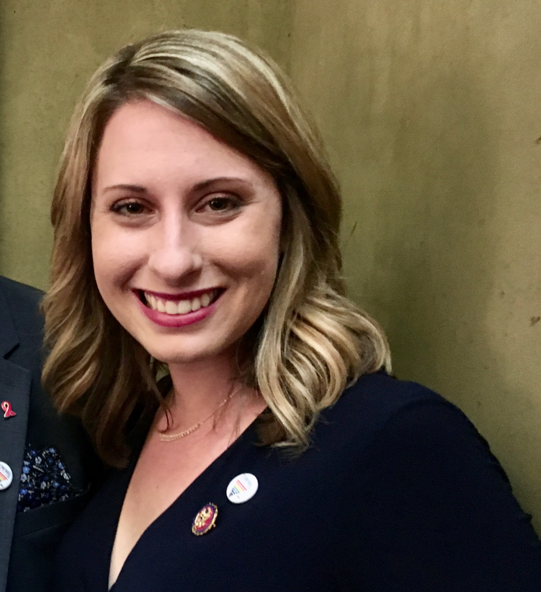 Breaking Bisexual Rep Katie Hill Resigns From Congress 
