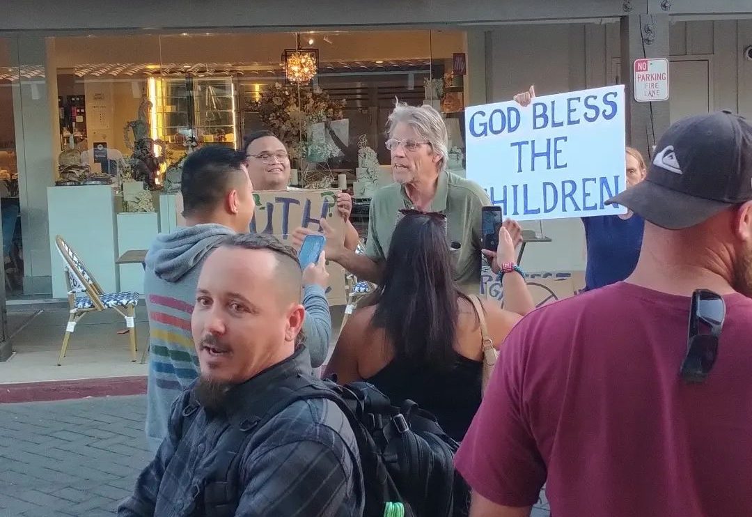 Suburban San Jose bookstore's Drag Queen Story disrupted
