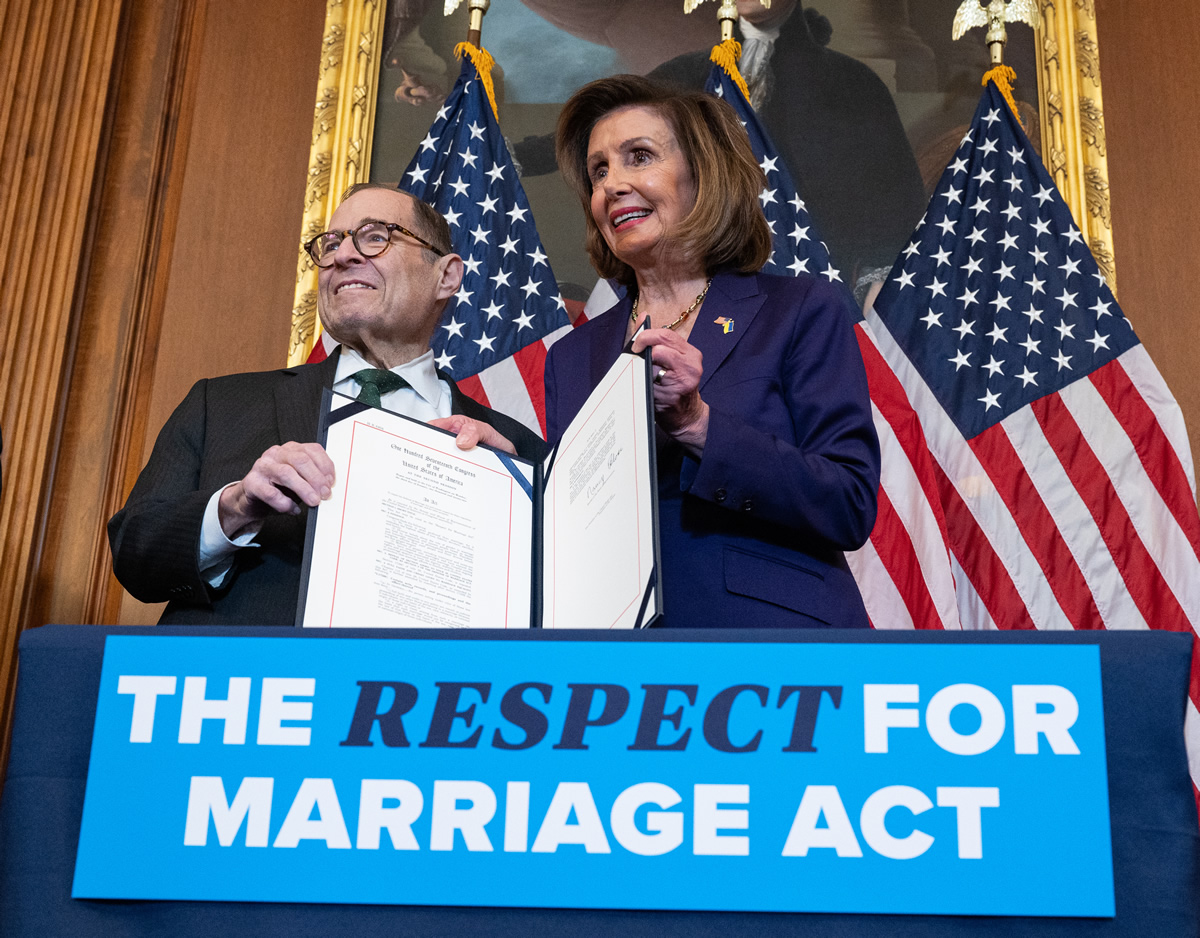 20221208_Jerry_Nadler_and_Nancy_Pelosi_at_Respect_for_Marriage_Act_enrollment_insert_courtesy_Pelosi_office