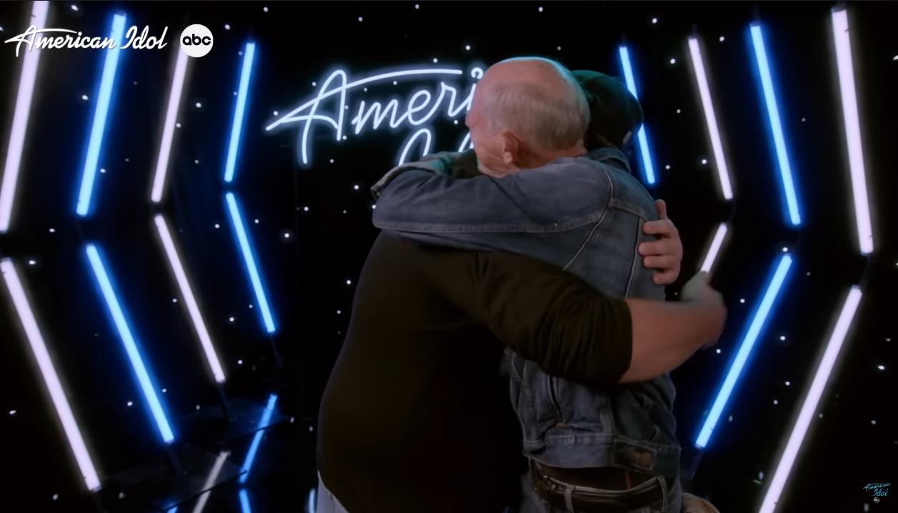 A song of love and courage for Grandpa Ray- American Idol 2023 picture