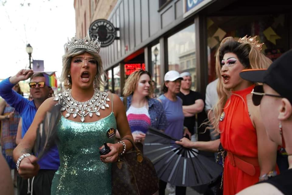 Bookstore co-owners share community support after bomb threat cancels drag  queen story time