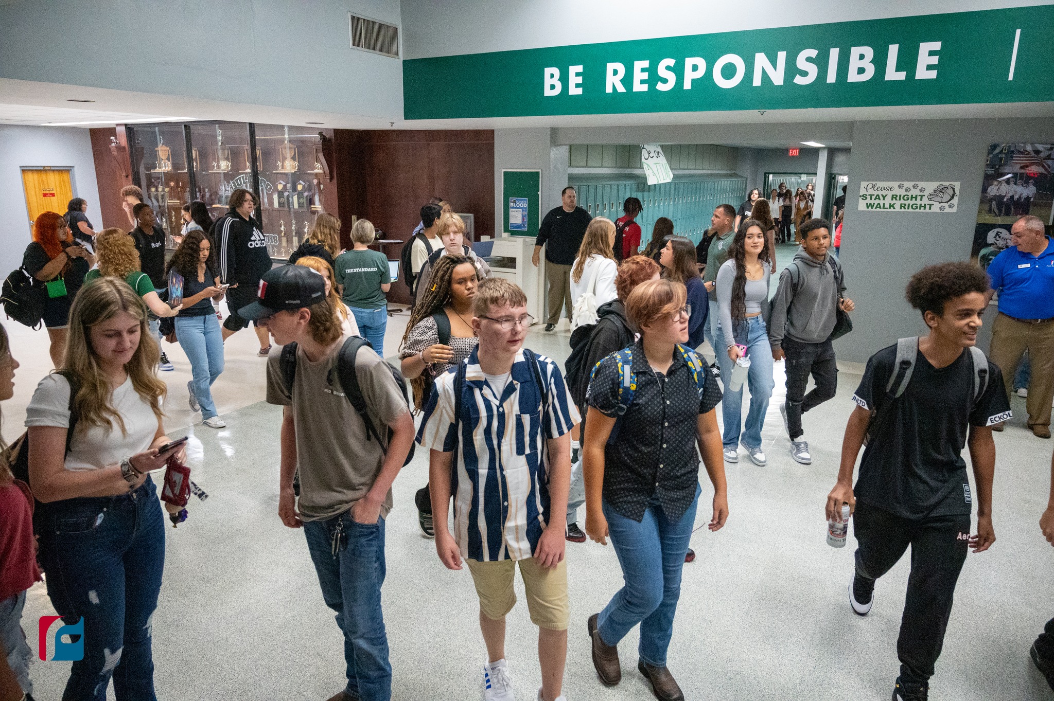 Class Dismissed: A Film About Learning Outside Of The Classroom (2015)