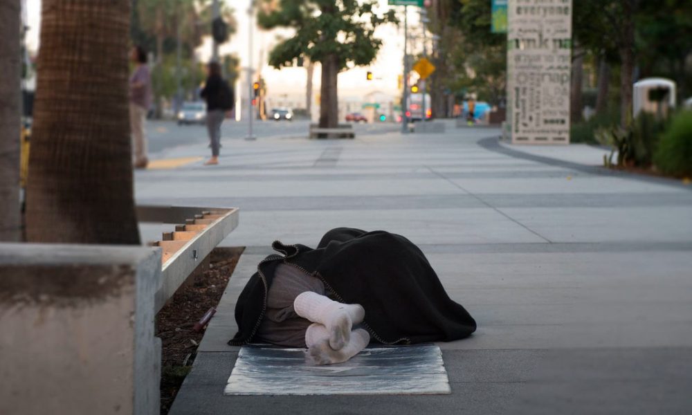 900 Los Angeles homeless deaths in 2023- 23% lower than 2022