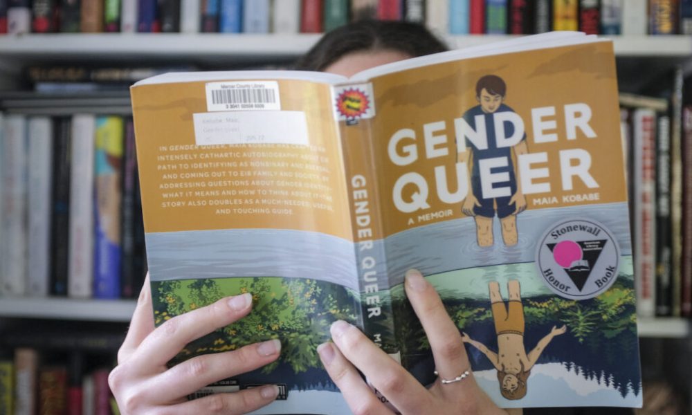 アラバマ州図書館の資金提供とLGBTQの書籍規制を結びつける新政策
