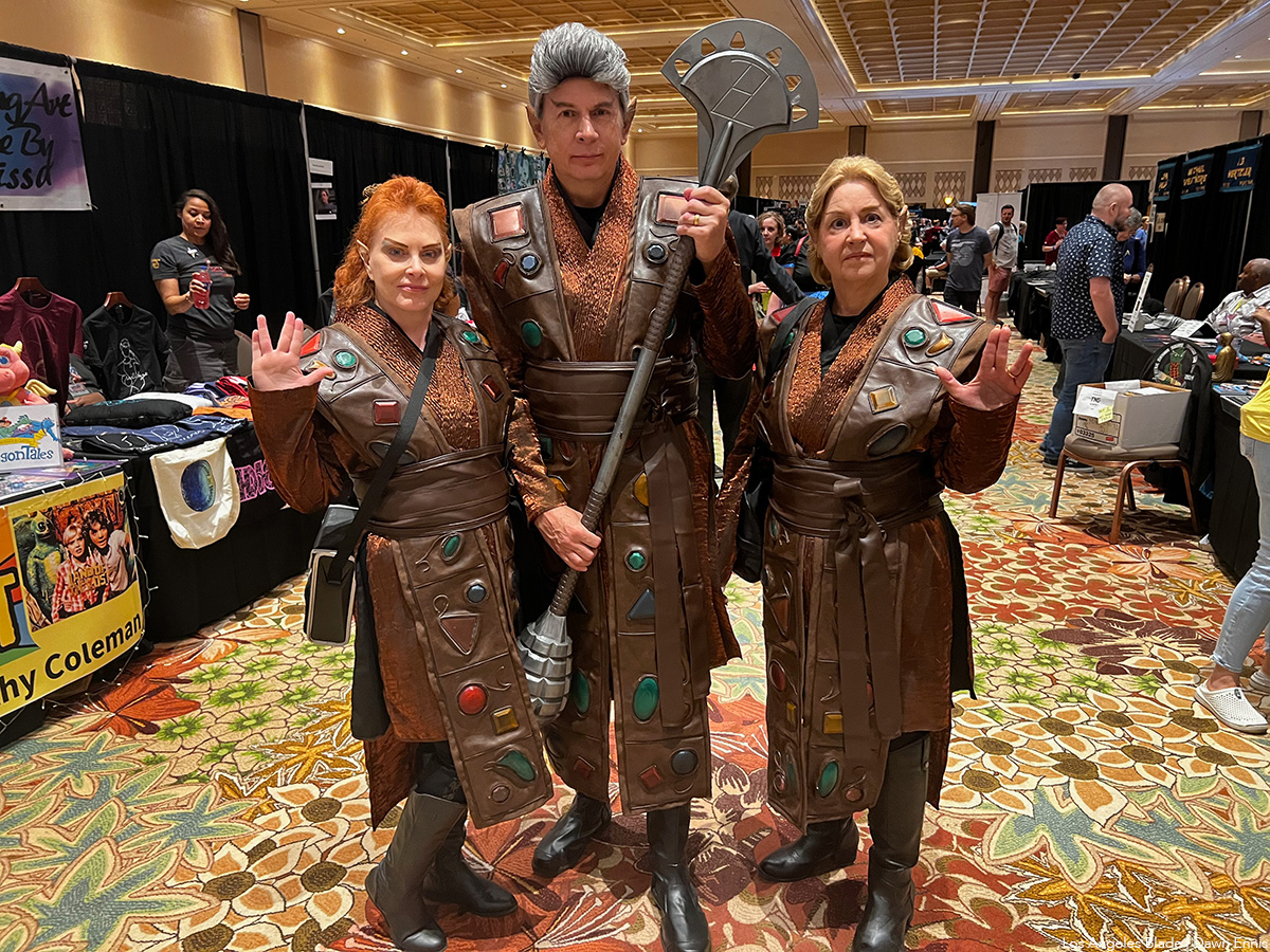 20250800_STLV_Star_Trek_Las_Vegas_cosplay_insert_(c)_Los_Angeles_Blade_by_Dawn_Ennis